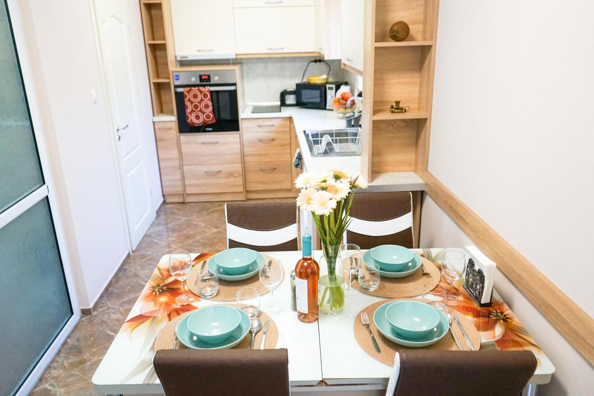 Comfortable 2Br Urban Getaway In City Center Plovdiv Exterior photo