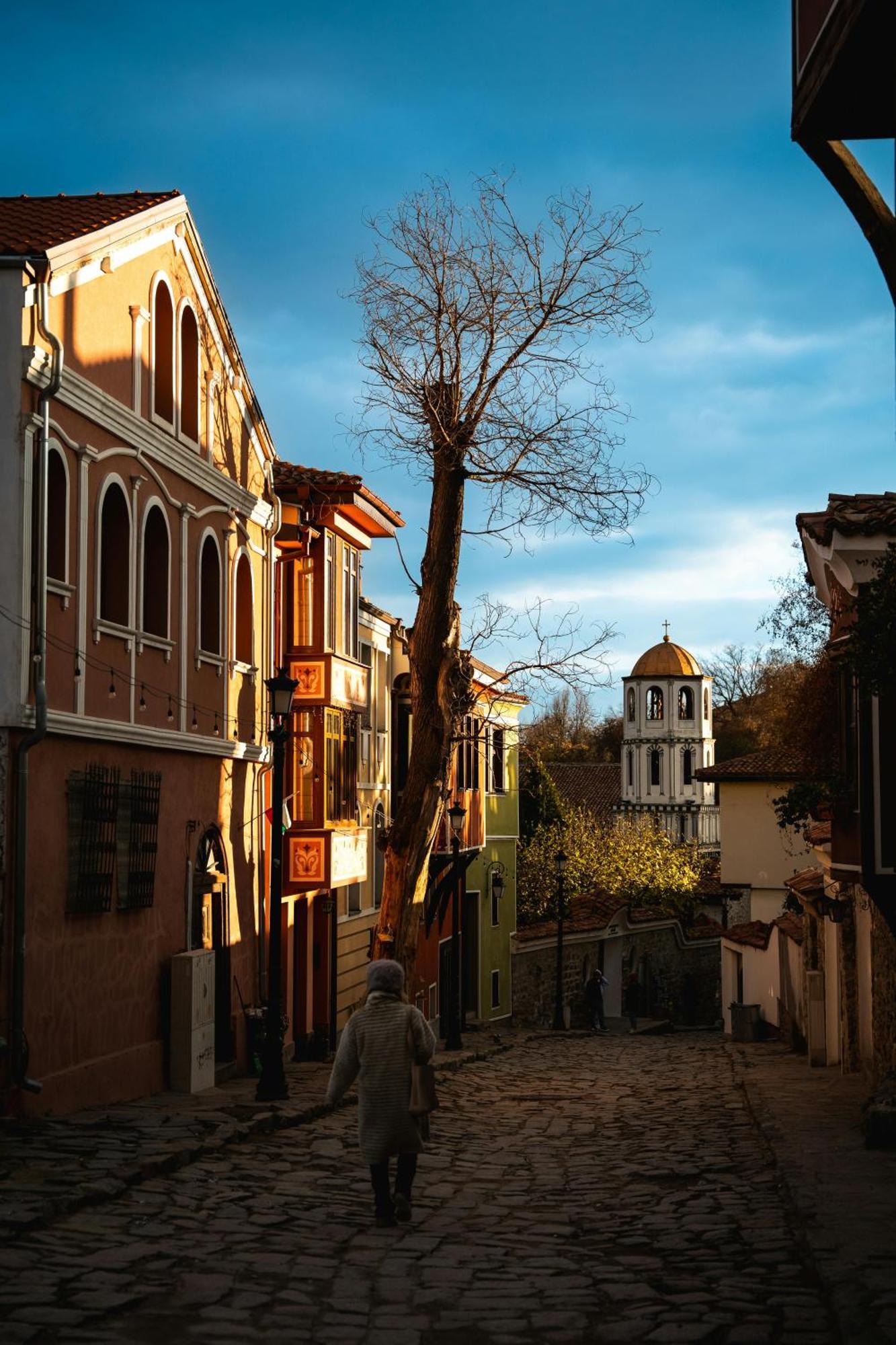 Comfortable 2Br Urban Getaway In City Center Plovdiv Exterior photo