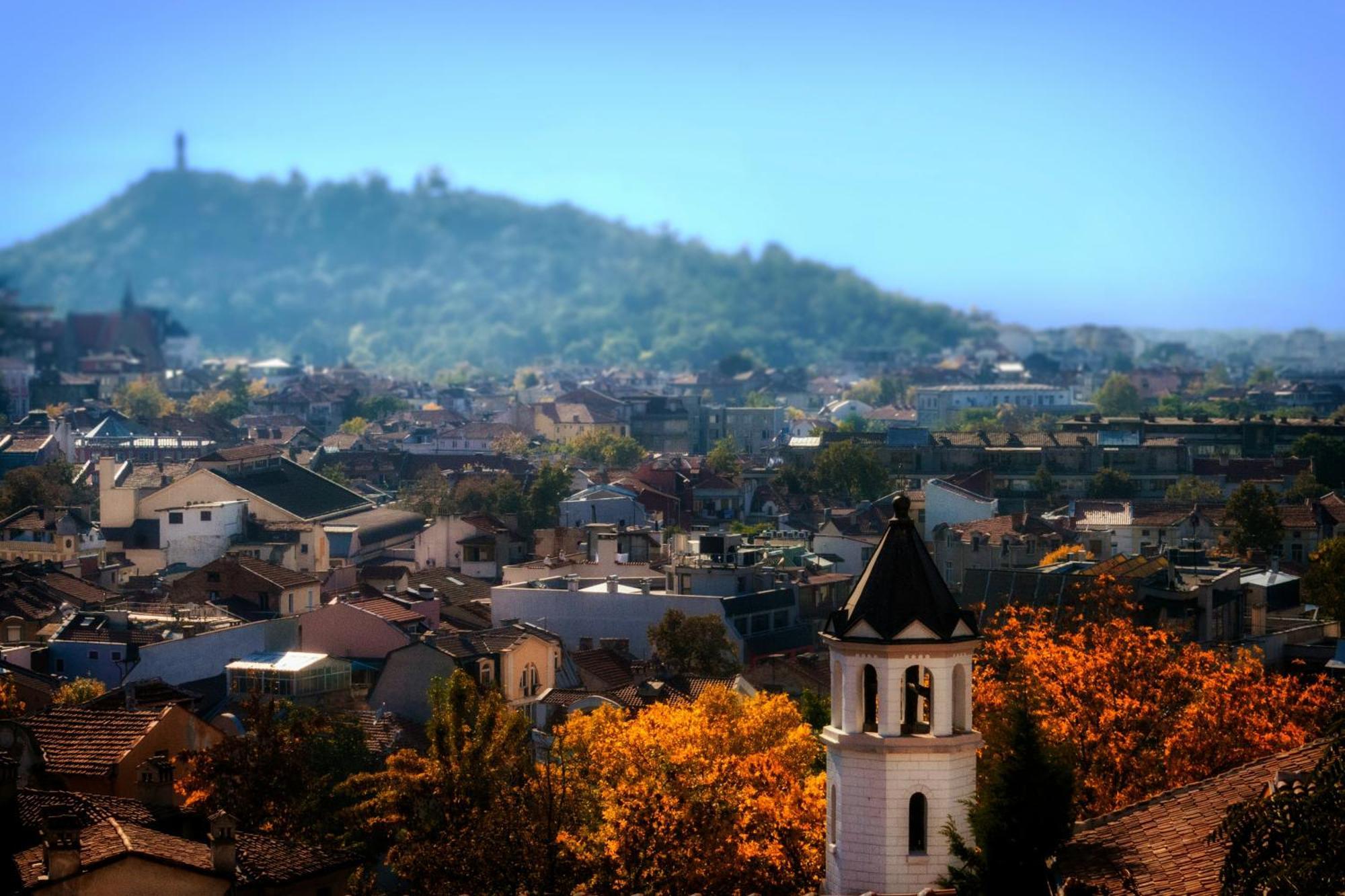 Comfortable 2Br Urban Getaway In City Center Plovdiv Exterior photo